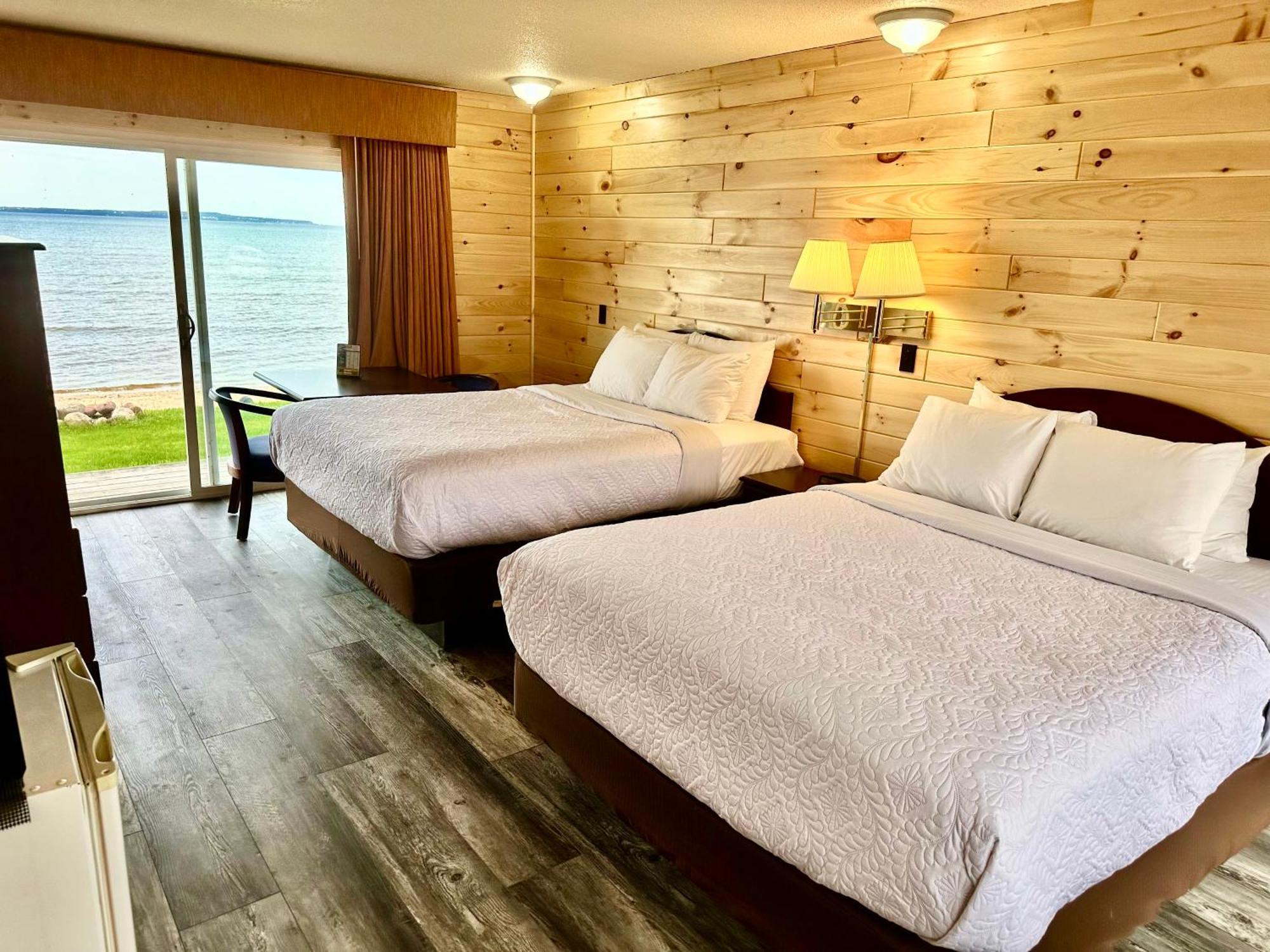 ماكيناو سيتي Sunrise Beach Motel المظهر الخارجي الصورة