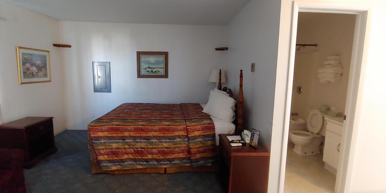 ماكيناو سيتي Sunrise Beach Motel المظهر الخارجي الصورة